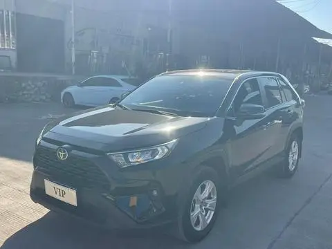Toyota RAV4 2021