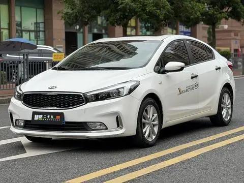 Kia K3 2016 — фото 1