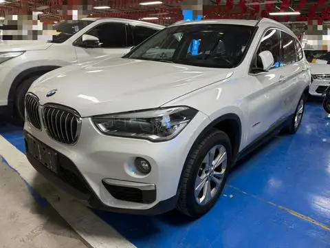 BMW X1 2018 — фото 1