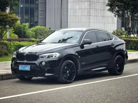BMW X6 2015 — фото 1