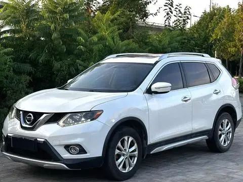 Nissan 奇骏 2015