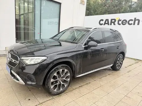 Mercedes-Benz GLC 2025