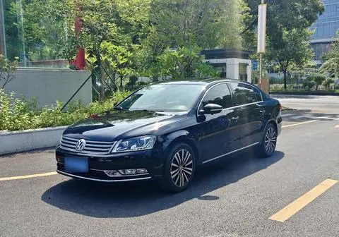 Volkswagen Magotan 2016