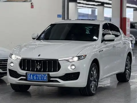 Maserati Levante 2016