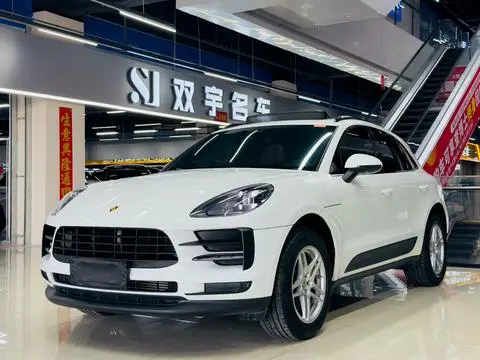 Porsche Macan 2021