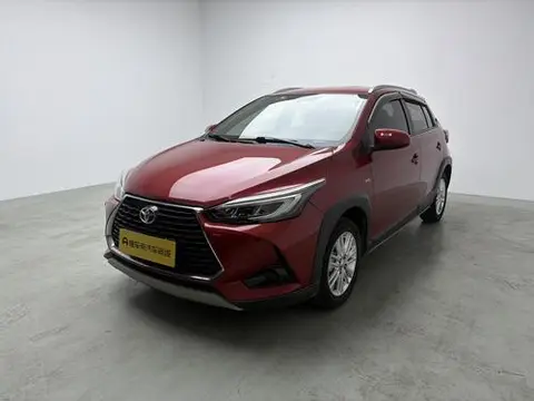 Toyota YARIS L 2022 — фото 1