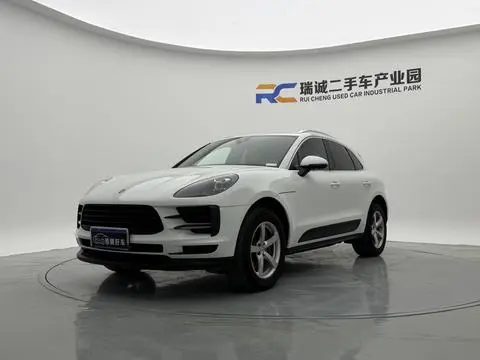 Porsche Macan 2020