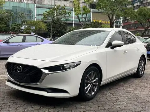 Mazda 3 昂克赛拉 2021 — фото 1