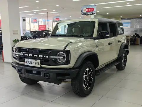 Ford Bronco 2024