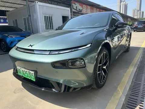 XPeng 小鹏P7 2023 — фото 1