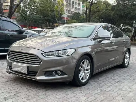 Ford 蒙迪欧 2013 — фото 1