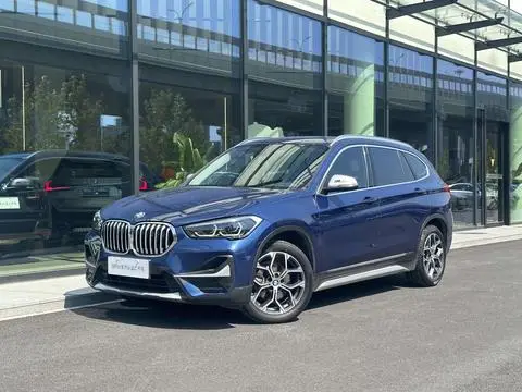 BMW X1 2021 — фото 1