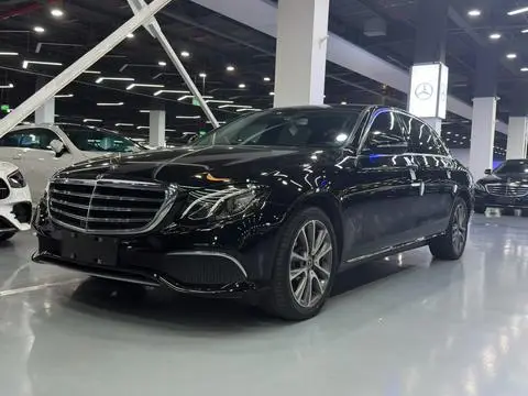 Mercedes-Benz E-Class 2019 — фото 1