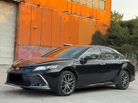 Toyota Camry 2021