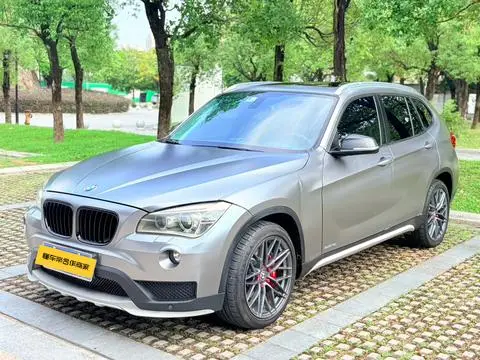 BMW X1 2014 — фото 1