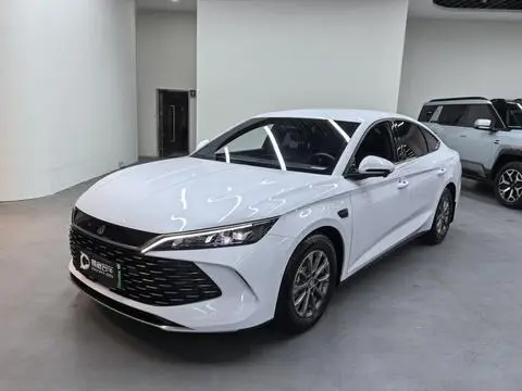 BYD 秦L DM 2025 — фото 1