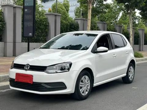 Volkswagen Polo 2018 — фото 1