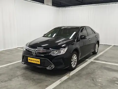 Toyota Camry 2015
