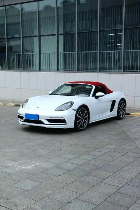 Porsche 718 2022
