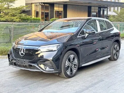Mercedes-Benz EQE SUV 2024