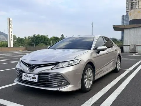 Toyota Camry 2019
