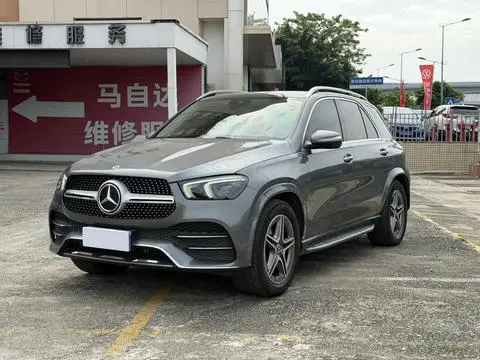 Mercedes-Benz GLE 2021 — фото 1