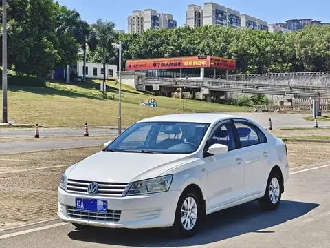 Volkswagen 桑塔纳 2015 — фото 1