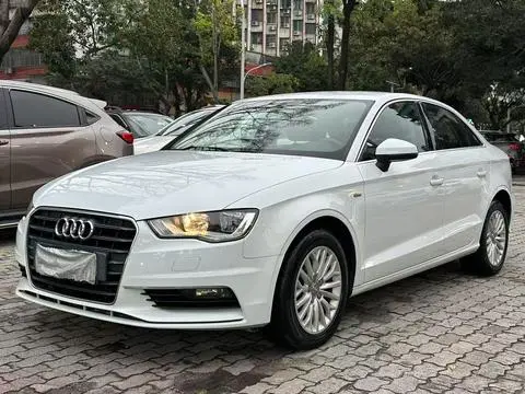 Audi A3 2016 — фото 1