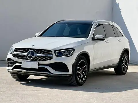 Mercedes-Benz GLC 2021 — фото 1