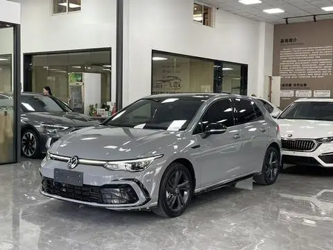 Volkswagen Golf 2023