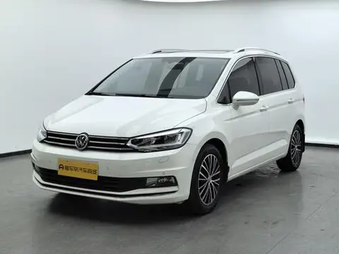 Volkswagen 途安L 2016