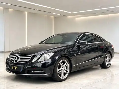 Mercedes-Benz E-Class 2010
