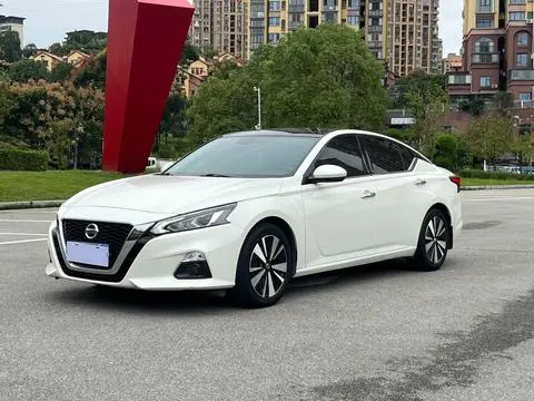 Nissan Teana 2021