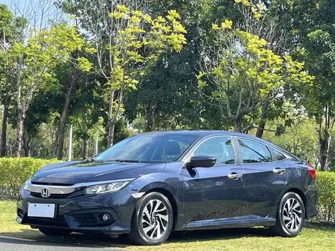 Honda Civic 2016 — фото 1
