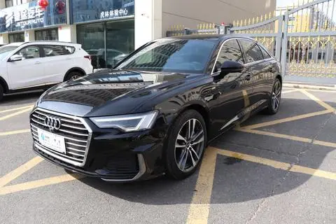 Audi A6L 2022