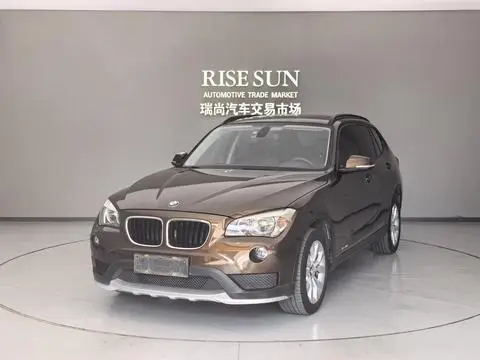 BMW X1 2014 — фото 1