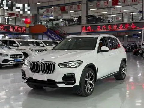 BMW X5 2019 — фото 1