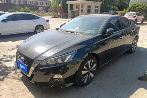 Nissan Teana 2021