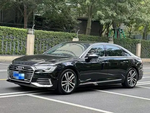 Audi A6L 2019 — фото 1