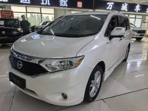 Nissan 贵士 2015