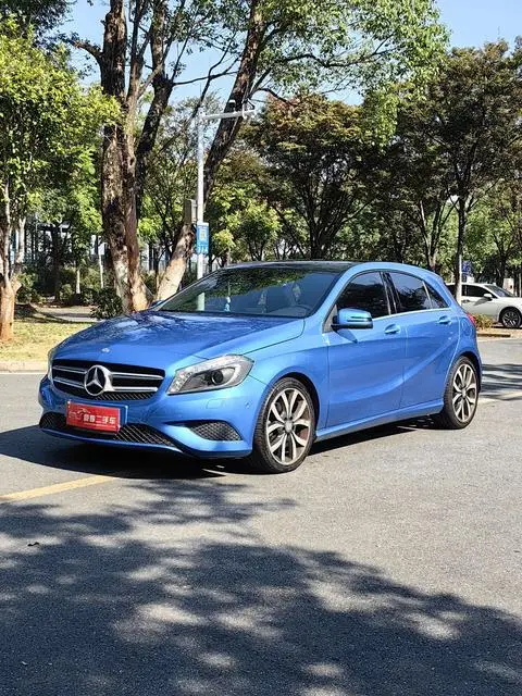 Mercedes-Benz A-Class 2015