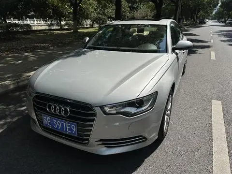 Audi A6L 2014 — фото 1