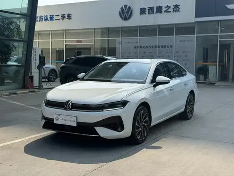 Volkswagen Sagitar 2026