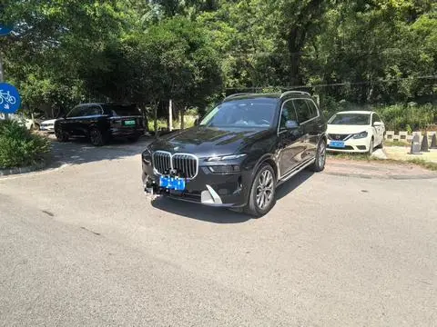 BMW X7 2024