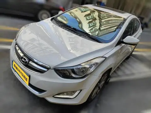 Hyundai Elantra Langdong 2015