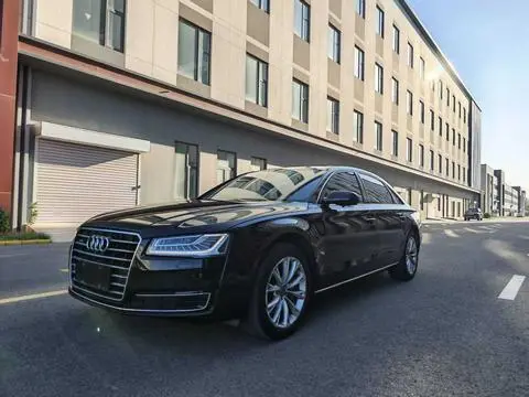 Audi A8 2016