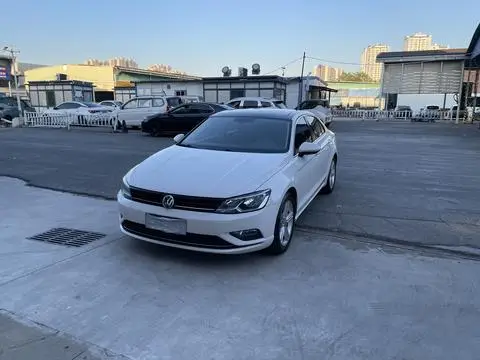 Volkswagen Lamando 2018 — фото 1