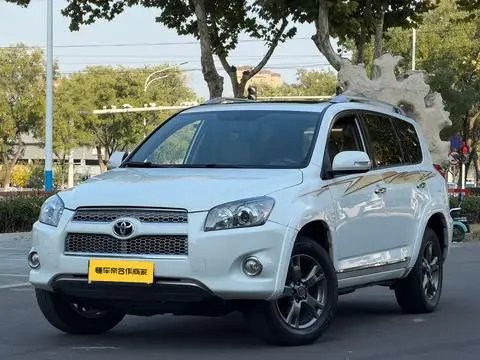 Toyota RAV4 2012