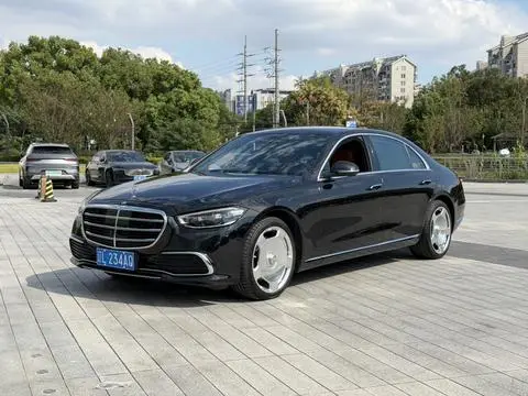 Mercedes-Benz S-Class 2021