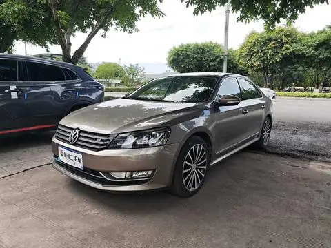 Volkswagen Passat 2013